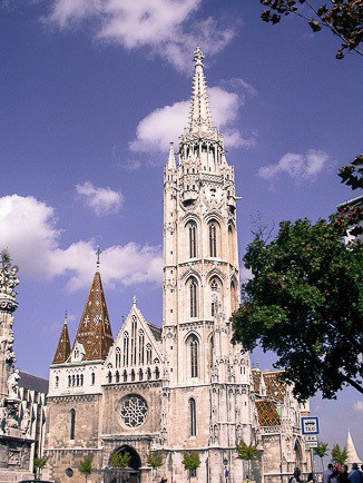 Matthyas Church, one of Budapest Old Town Attractions Matthyas Church, one of Budapest Old Town Attractions