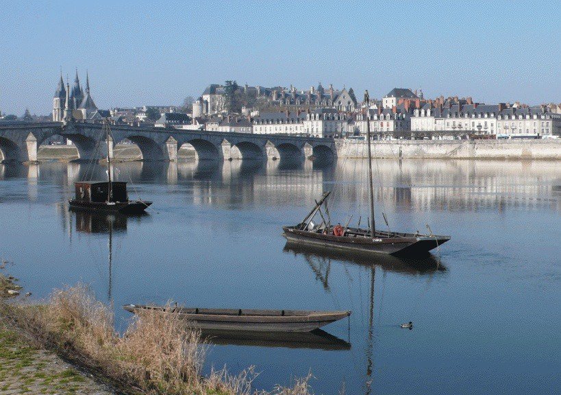 blois_with_boat