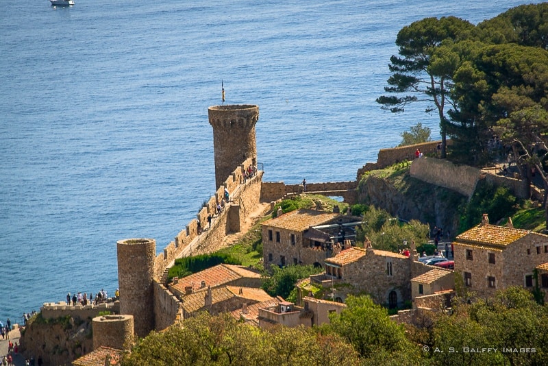 Tossa3