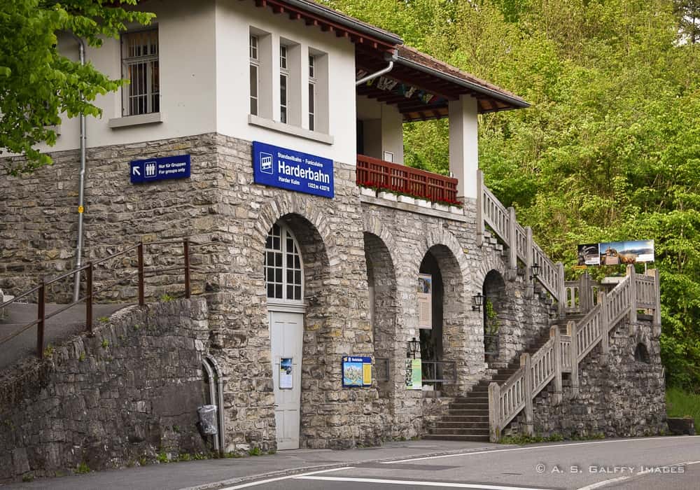 Hardenbahn Funicular, bottom station building