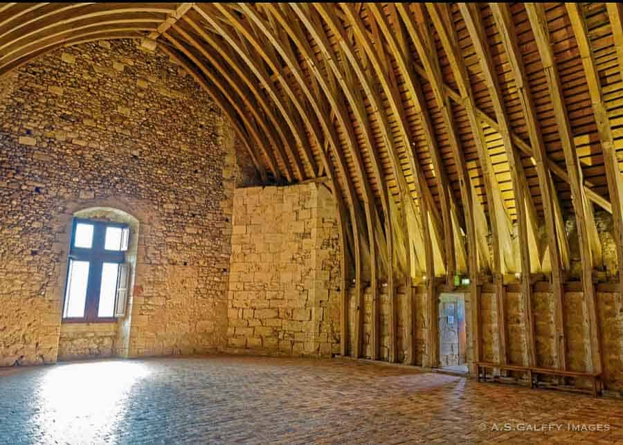Barrel vaulted ceiling at Chateau de Sully Sur Loire