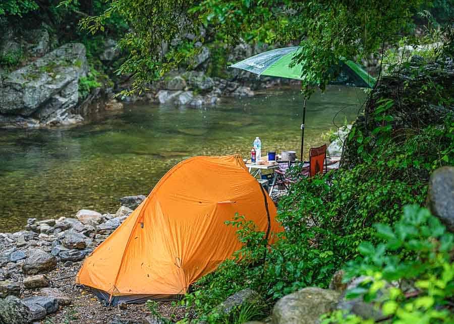 camping