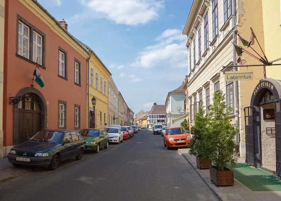 Buda or Pest: where to stay in Budapest