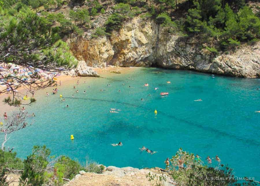 Cola Pola Beach in Tossa de Mar